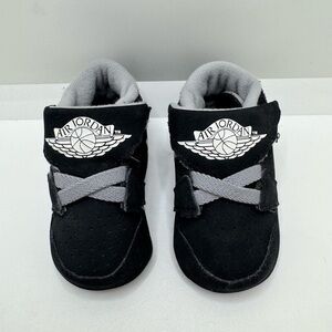 INFANTS NIKE JORDAN 1ST CRIB BABY Sz 2C